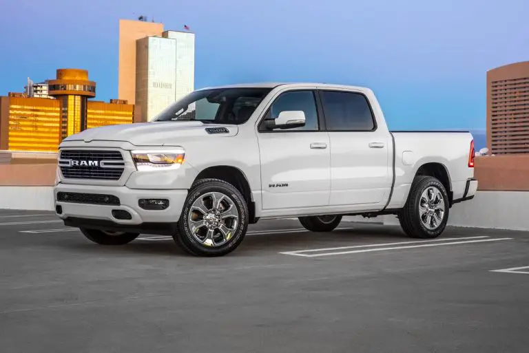 Does a RAM 1500 Have Shocks or Struts?
